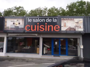 Le salon de la cuisine à Creysse