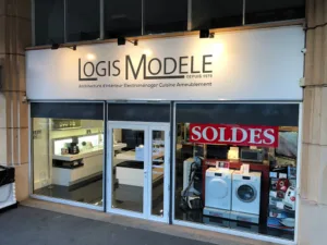Logis Modèle Poggenpohl Miele Partner à Aix-en-Provence