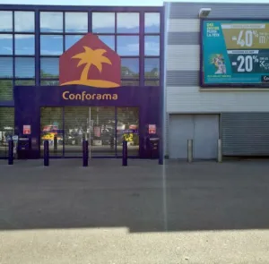 Dépôt 2 Conforama Caluire à Caluire-et-Cuire