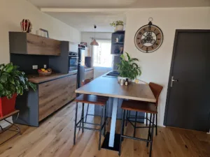 EURL A VHK Aménagement intérieur 3vhk bois extension bois à Toulouse – A-Vhk Artisan à Lherm