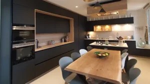 Menuisier agenceur – Projet Bois Concept (cuisine, dressing, parquet, escalier, terrasse etc…) à Saint-Pierre-d'Aurillac