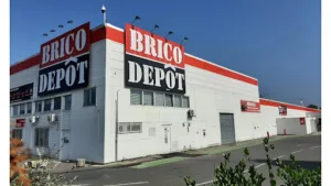 Brico Dépôt à Petite-Forêt