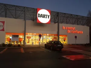 DARTY Saran à Saran