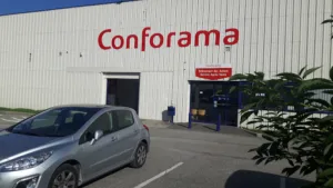 Dépôt 2 Conforama Saint-Egrève à Saint-Égrève