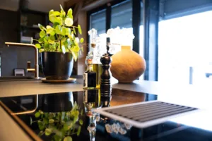 Cuisines MOREL – Saint Pons / Barcelonnette (par Atelier Christol) à Saint-Pons