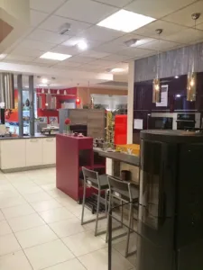 Hexa – Magasin de Poêles, Cheminées, Cuisines, Salles de bain et Rangements à Saumur à Saumur