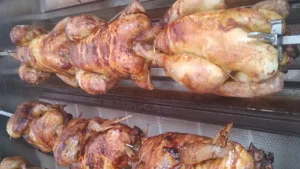 Aux Poulets Enchantés à Colombier