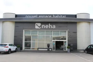 Neha à Franqueville-Saint-Pierre
