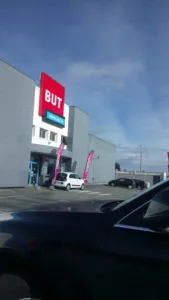 BUT à Quévert