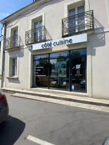 Côté cuisine, cuisine et salle de bain sur mesure Tours à Tours