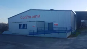 Dépôt 2 Conforama Alès à Alès