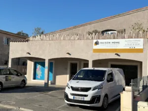 Raison Home – Aurélien Girard / Créateur despaces intérieurs sur mesures à Grimaud