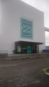 Home Depot Saint-Bonnet-de-Mure à Saint-Bonnet-de-Mure