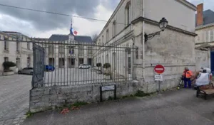 Hygena Saintes à Saintes
