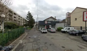 Societe Des Meubles Strim à Chatou