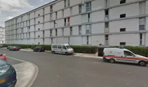 mopreessin mollah à Villeneuve-la-Garenne