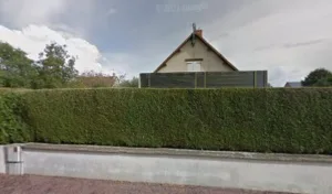 R.m. Pose à Le Castelet